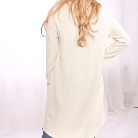 Luxurious Cream draped open front sweater jacket - Picture 3 of 8